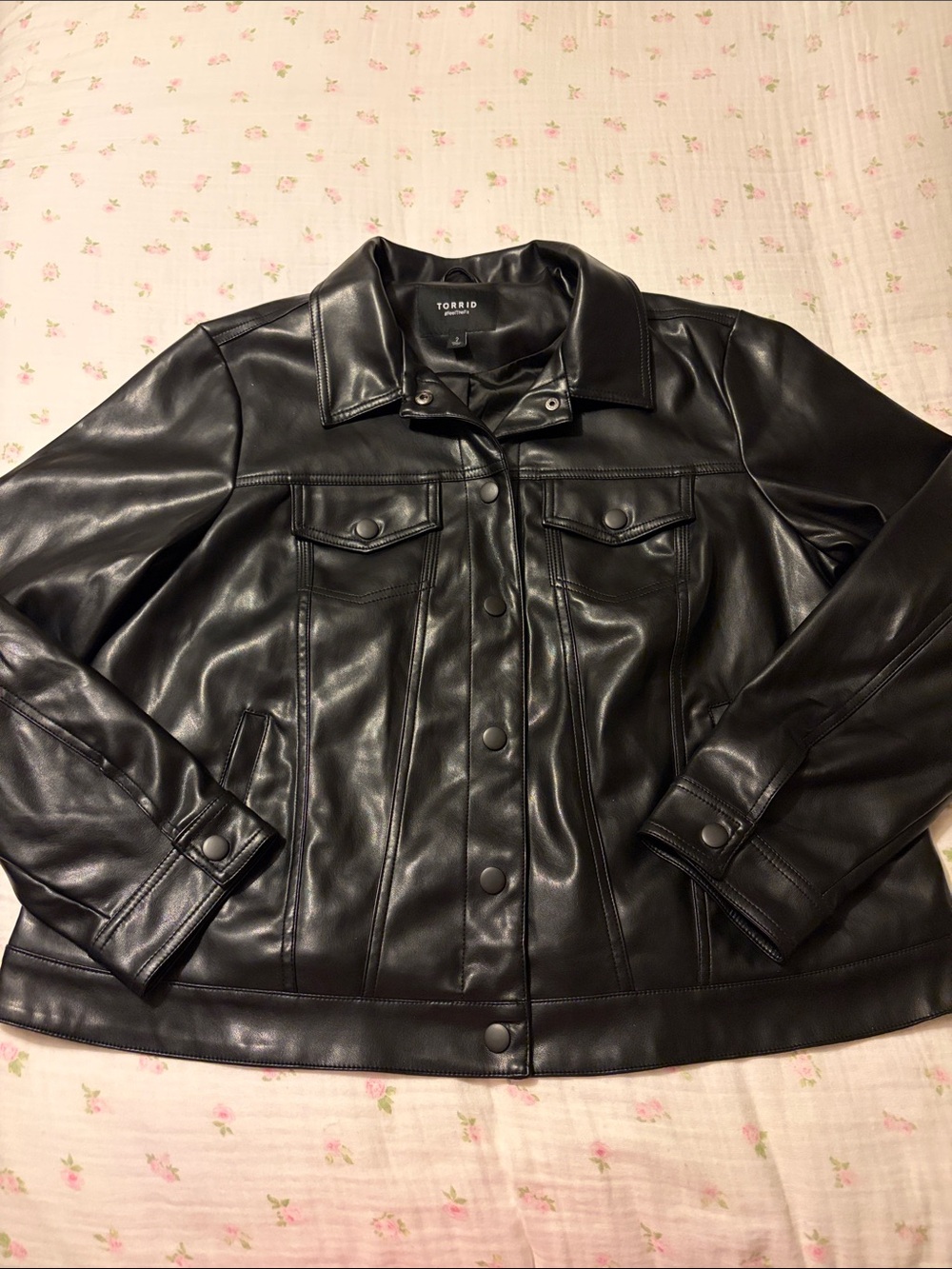 Torrid Black Pleather Faux Leather Trucker Jacket Size 2X Punk Goth Biker Emo